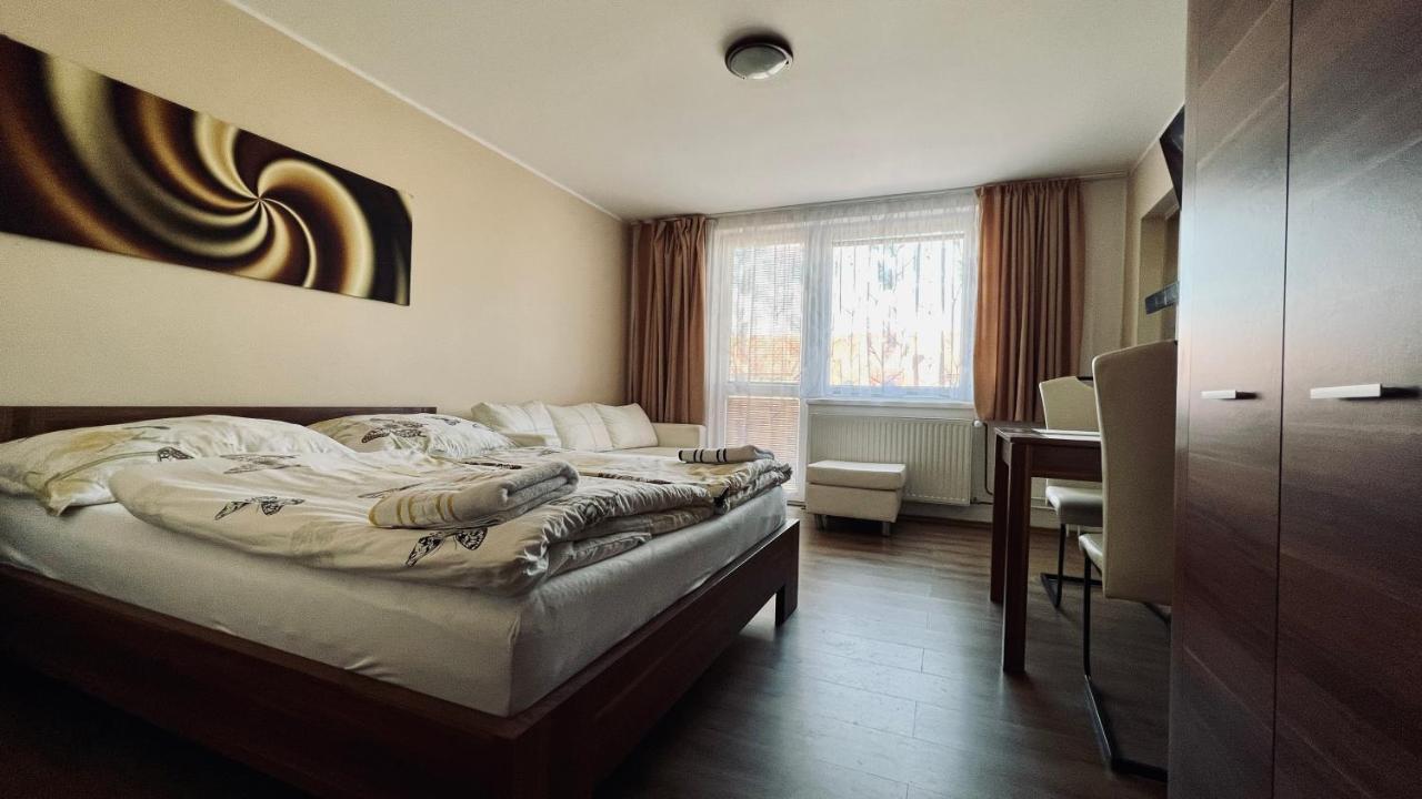 Ubytovani Lednice Extérieur photo
